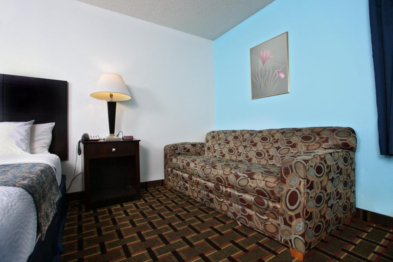 Coratel Inn & Suites By Jasper Newton Ngoại thất bức ảnh