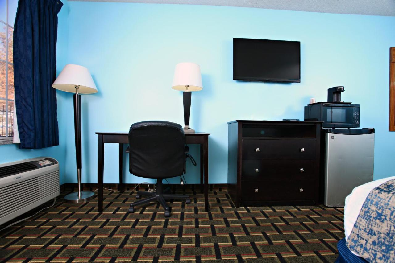 Coratel Inn & Suites By Jasper Newton Ngoại thất bức ảnh